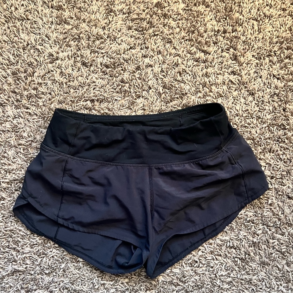 Lululemon black speed up shorts